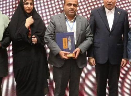 قدردانی وزیر جهاد کشاورزی از حاج امید جهان‌نژاد، مدیرکل غله خوزستان، در آستانه سال زراعی جدید