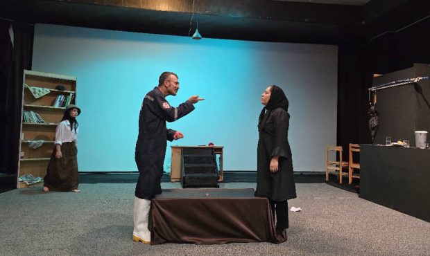 پایان اجرای عمومی نمایش «چشم‌ها» در شهرستان بهمئی