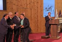 نشان ویژه روابط عمومی بحران در جنگ تحمیلی ۱۲ روزه به روابط عمومی شرکت فولاد خوزستان اعطا شد