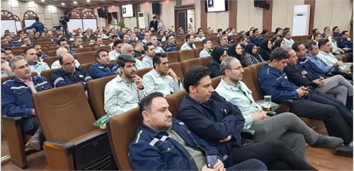 برگزاری جلسه ویژه آموزشی کمیته عالی راهبری شرکت فولاد خوزستان با محوریت مدیریت عملکرد