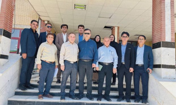 همدلی دستگاه‌ها در خدمت آموزش؛ پیام تقدیر مدیر آموزش و پرورش بهمئی از همراهی مدیرکل و عوامل اجرایی آزمون‌های سمپاد و نمونه دولتی